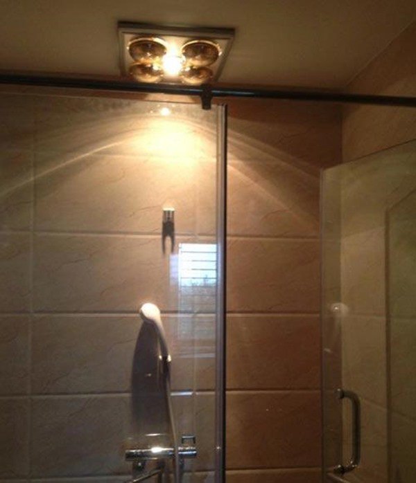 Sử dụng đèn sưởi nhà tắm đúng cách trong những ngày lạnh giá của mùa Đông