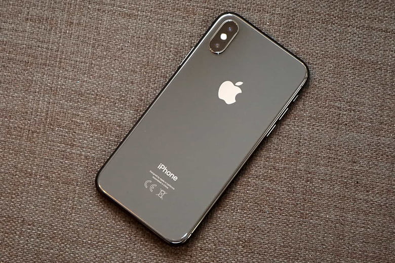 Hai màu Xám không gian và Bạc của iPhone X có làm người dùng thất vọng